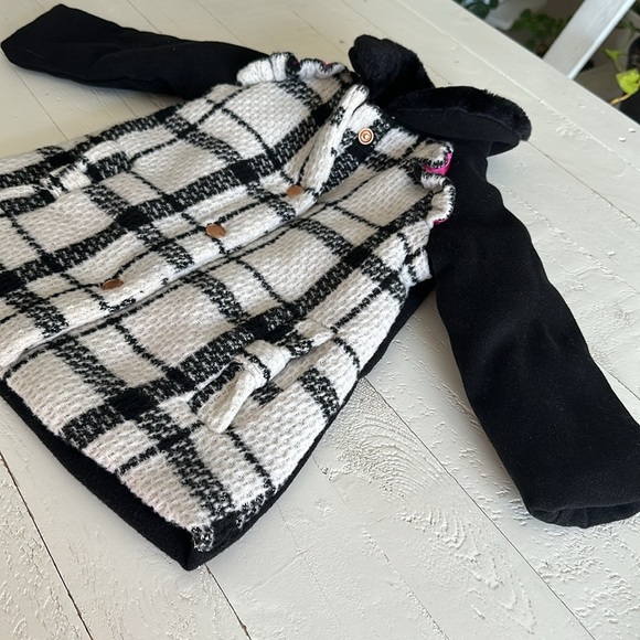 Penelope Mac 12 month pink, black white plaid, Rose, gold buttons jacket - Picture 2 of 9